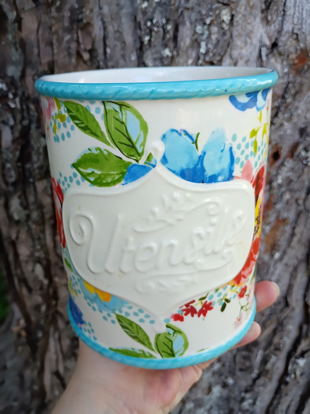 The Pioneer Woman Stoneware Utensil Holder Crock in Melody Floral with Embossed